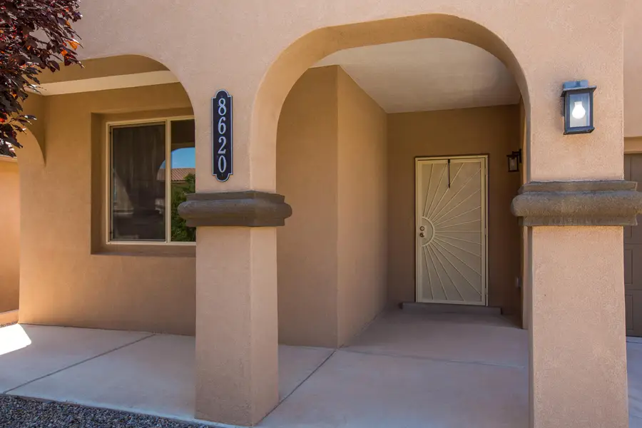 8620 Mock Heather Road Nw, Albuquerque, NM 87120 - #2