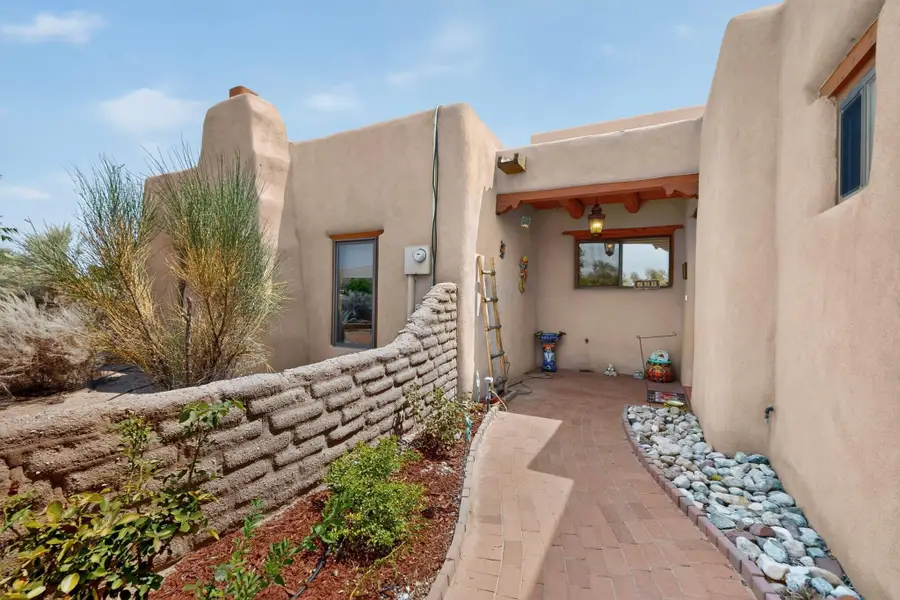 134 Tierra Encantada, Corrales, NM 87048 - #3