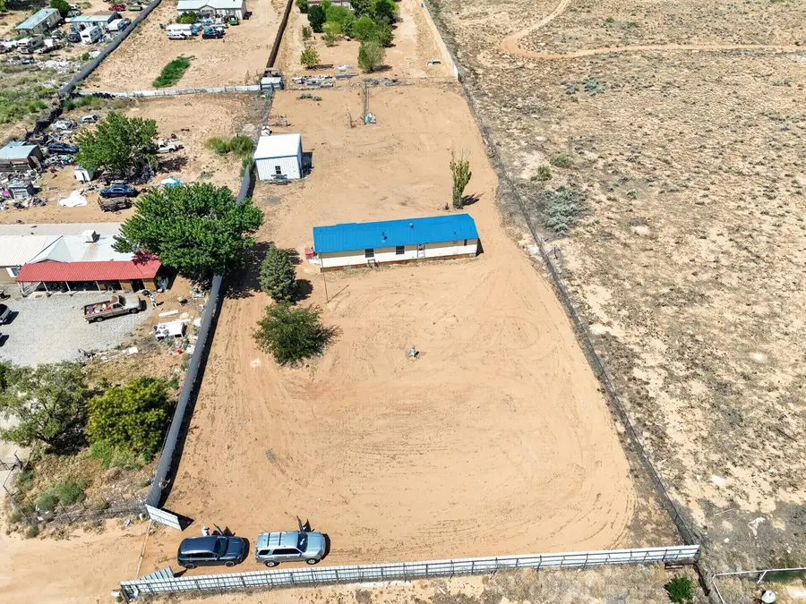 1 La Sierra Lane, Los Lunas, NM 87031 - #2
