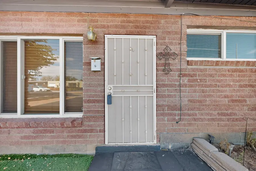 1108 Dorothy Street Ne, Albuquerque, NM 87112 - #3