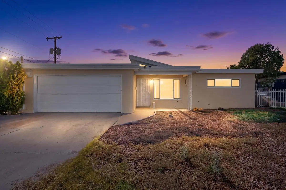 1009 Dakota Street Ne, Albuquerque, NM 87110 - #1