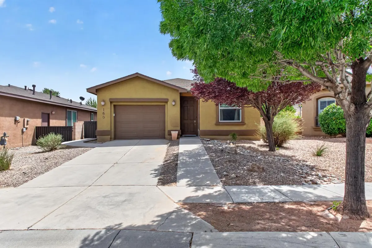 160 Zuni River Circle Sw, Los Lunas, NM 87031 - #1