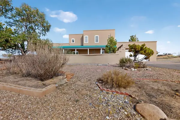 5345 Vera Cruz Road Ne, Rio Rancho, NM 87144