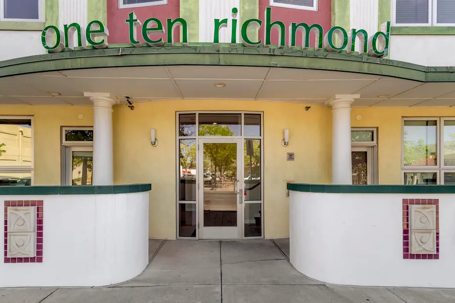 110 Richmond Drive Se #UNIT 204, Albuquerque, NM 87106 - #2