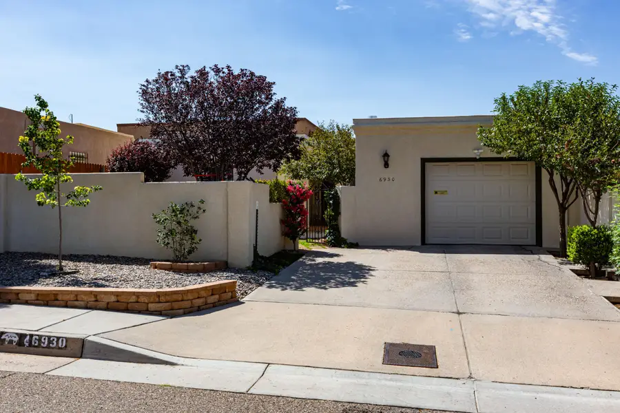 6930 Arvilla Place Ne, Albuquerque, NM 87110 - #2