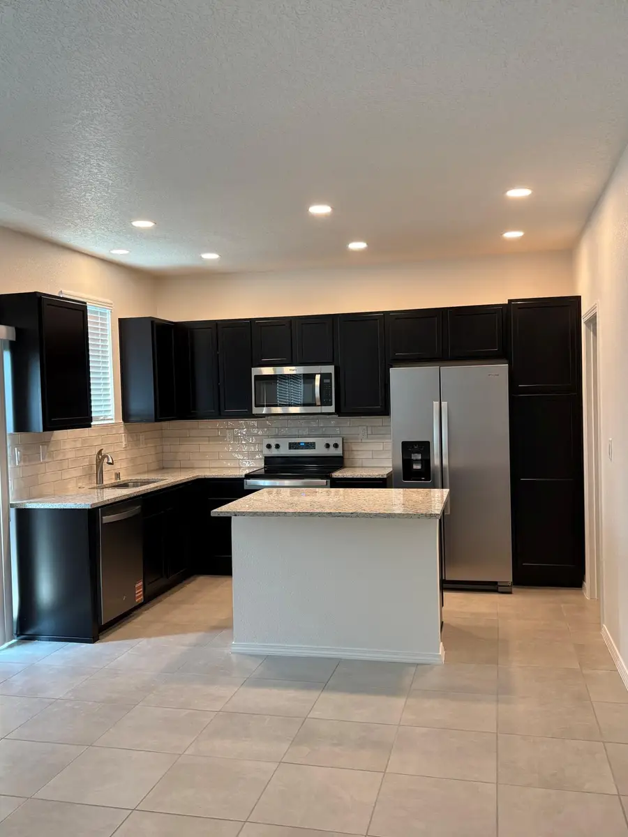8928 Mountain Ash Avenue Sw, Albuquerque, NM 87121 - #2