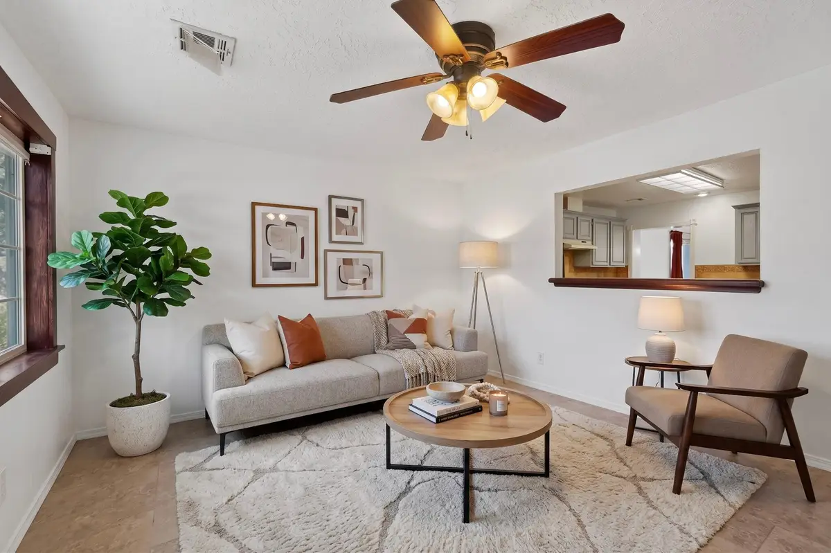 1401 Vista Del Rio Road Sw, Albuquerque, NM 87105 - #1