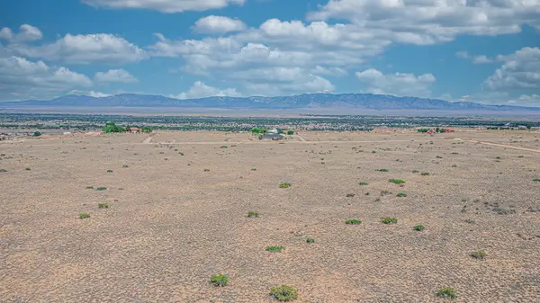 47 Encima De Belen, Belen, NM 87002