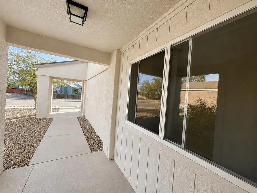2217 W High Desert Circle Ne, Rio Rancho, NM 87144 - #3