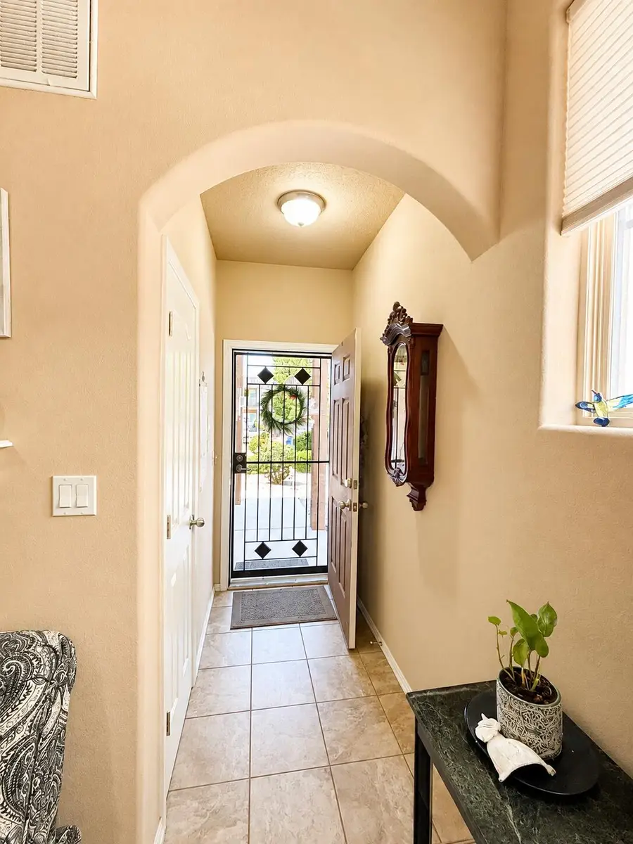 932 Sellers Drive Ne, Albuquerque, NM 87112 - #2