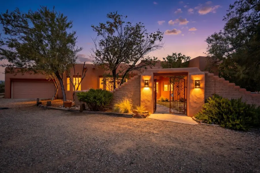 105 Keira Court, Corrales, NM 87048 - #2