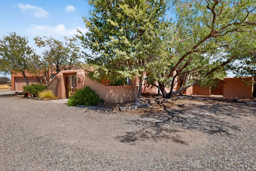 105 Keira Court, Corrales, NM 87048 - #3