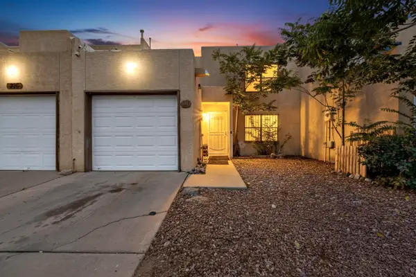 220 Shawnee Court Se, Albuquerque, NM 87108