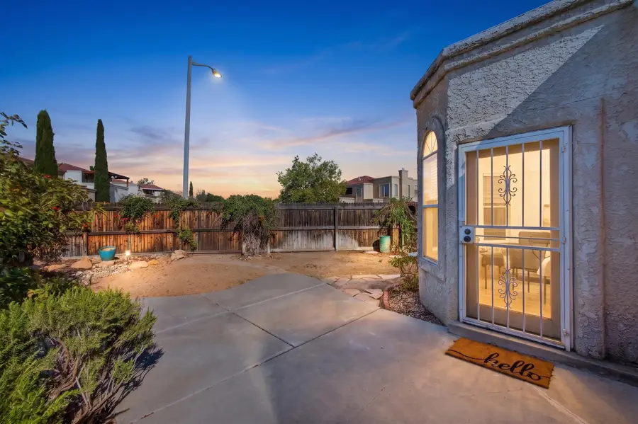 6912 Los Alisos Court Nw, Albuquerque, NM 87120 - #3