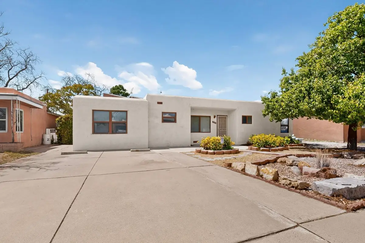 2723 Sierra Drive Ne, Albuquerque, NM 87110 - #1
