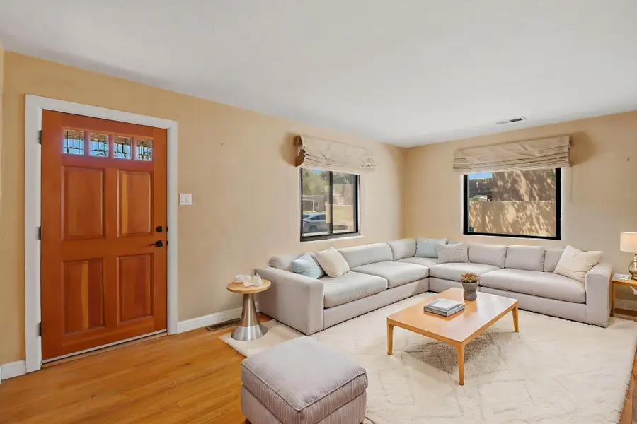 205 Natalie Avenue Nw, Albuquerque, NM 87107 - #2
