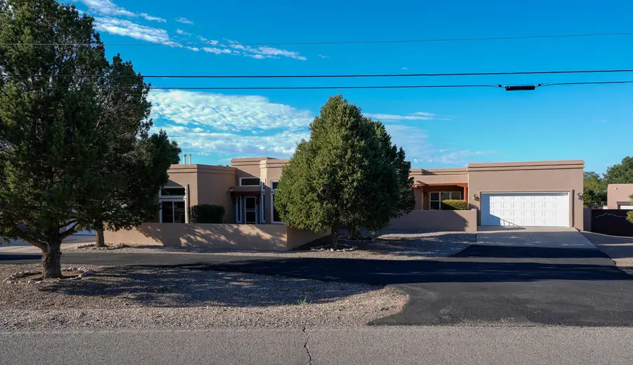 9174 Signal Avenue Ne, Albuquerque, NM 87122 - #3
