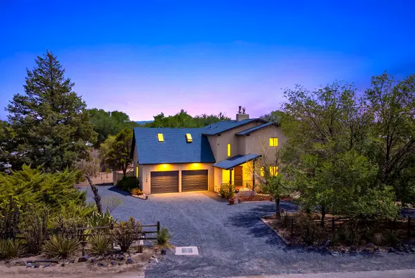 5608 Don Felipe Court Sw, Albuquerque, NM 87105