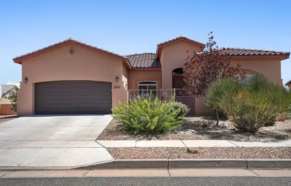 5545 Pikes Peak Loop Ne, Rio Rancho, NM 87144