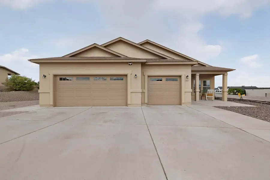 2417 Istle Road Ne, Rio Rancho, NM 87124 - #2