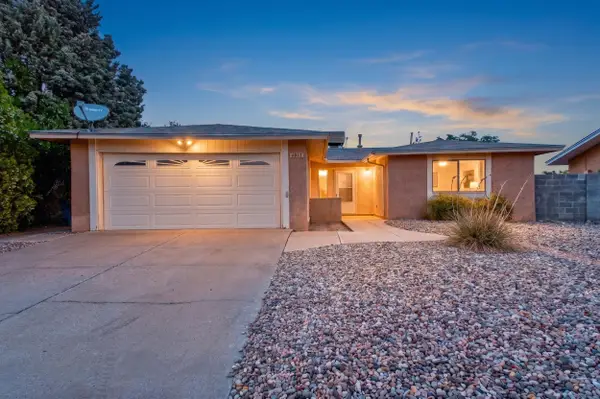4917 Chisholm Trail Nw, Albuquerque, NM 87120