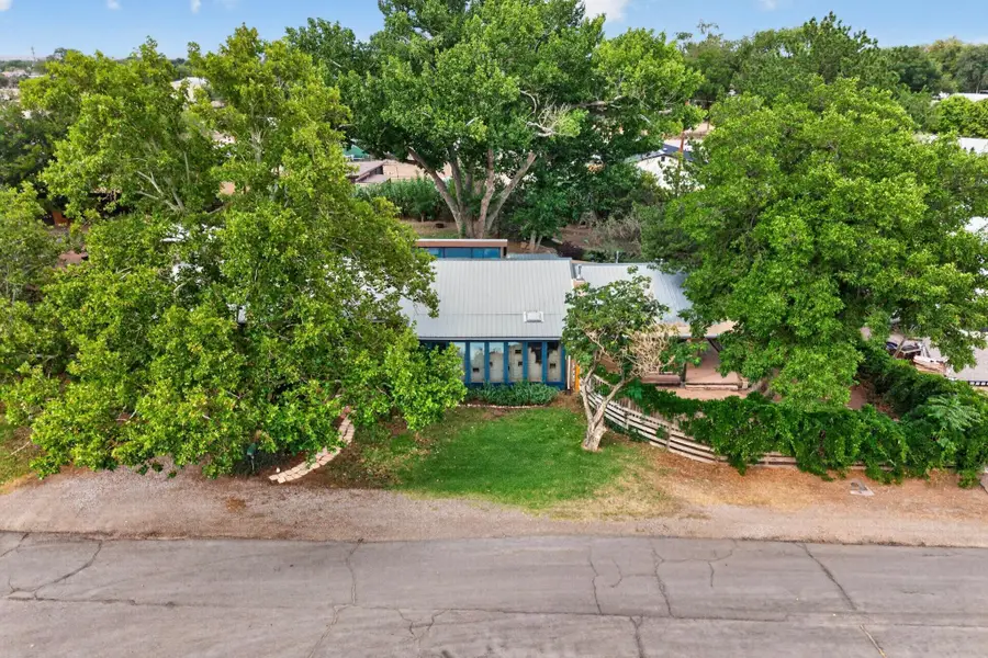 105 Sombrero Loop Ne, Albuquerque, NM 87113 - #3