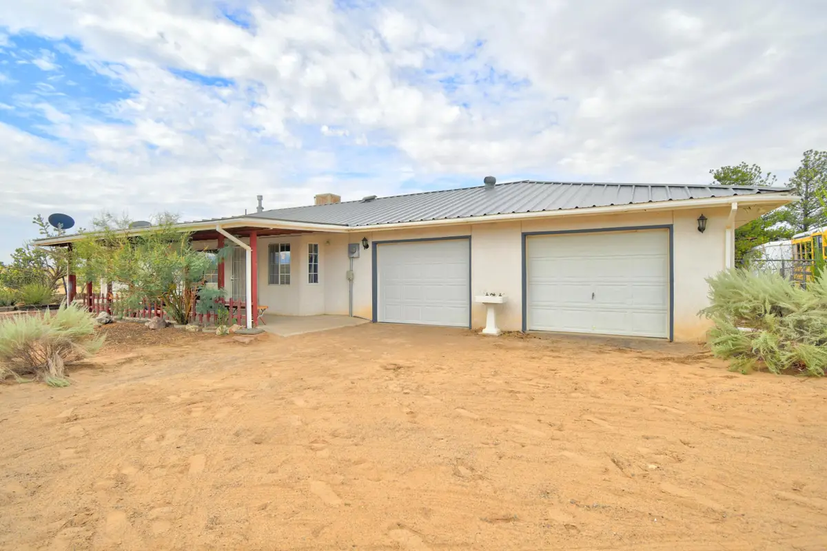 21 San Fernando Avenue, Los Lunas, NM 87031 - #1
