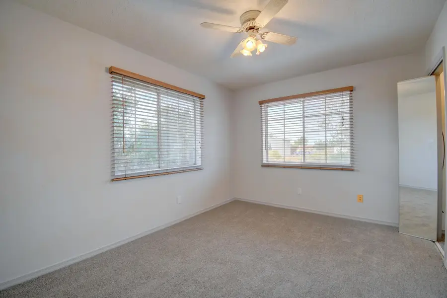 21 San Fernando Avenue, Los Lunas, NM 87031 - #3