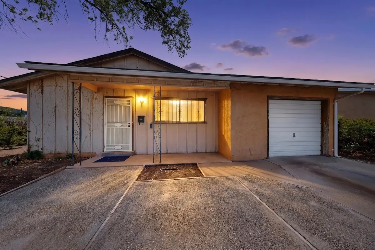 236 Conchas Street Ne, Albuquerque, NM 87123 - #1