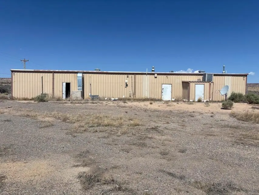 2550 Canoncito School Road, Laguna, NM 87026 - #3