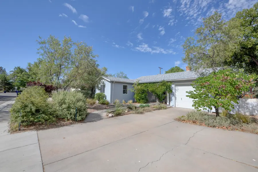 329 Montclaire Drive Ne, Albuquerque, NM 87108 - #3