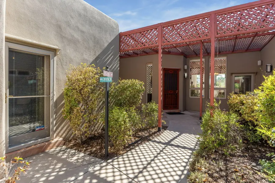 500 Laguna Seca Lane Nw, Albuquerque, NM 87104 - #3