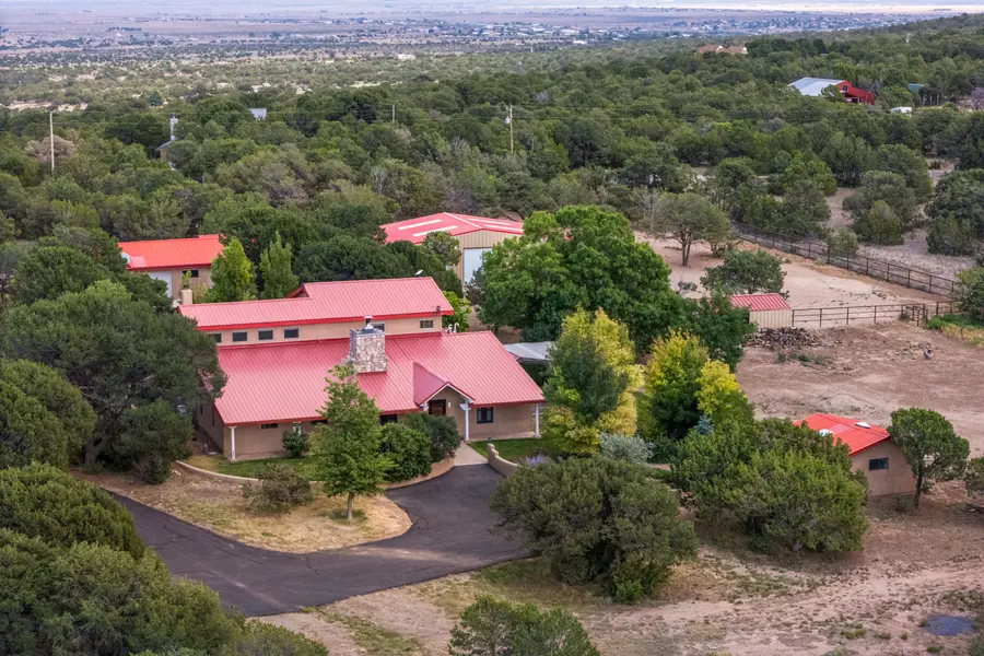 16 East Ridge Road, Cedar Crest, NM 87008 - #2