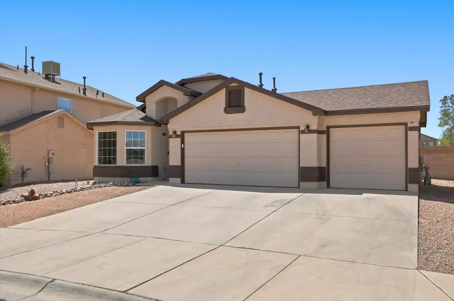 215 Boot Hill Loop Sw, Los Lunas, NM 87031 - #2