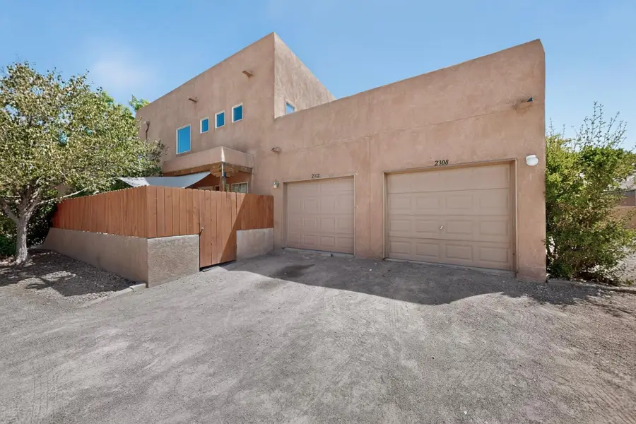 2308 Corte De Apio Nw, Albuquerque, NM 87104 - #2