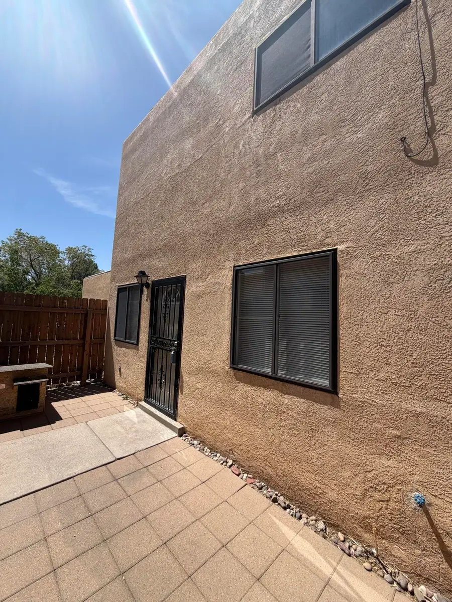12008 Stilwell Drive Ne #APT B, Albuquerque, NM 87112 - #3