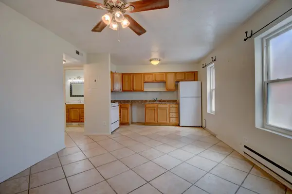 12333 Mountain Road Ne #E, Albuquerque, NM 87112