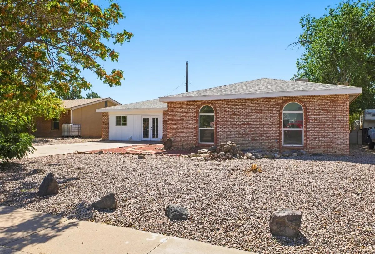 7312 Arvada Avenue Ne, Albuquerque, NM 87110 - #1