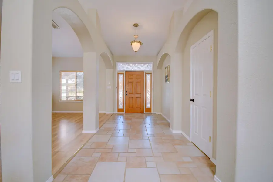 7008 Santa Elena Street Ne, Albuquerque, NM 87113 - #3