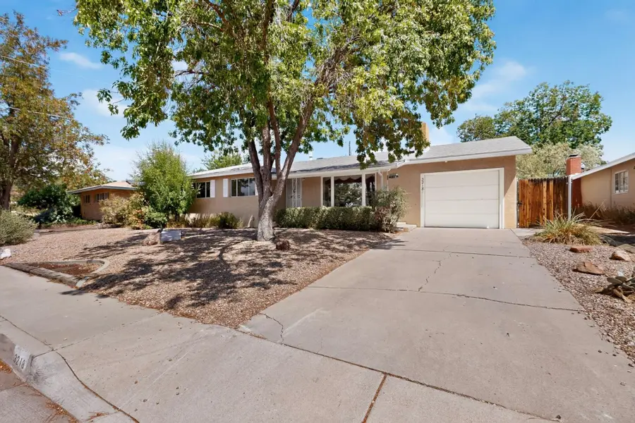 3218 Georgia Street Ne, Albuquerque, NM 87110 - #2