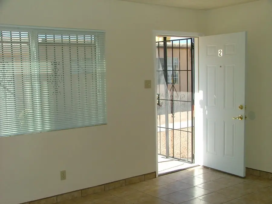 428 Rhode Island Street Ne, Albuquerque, NM 87108 - #2