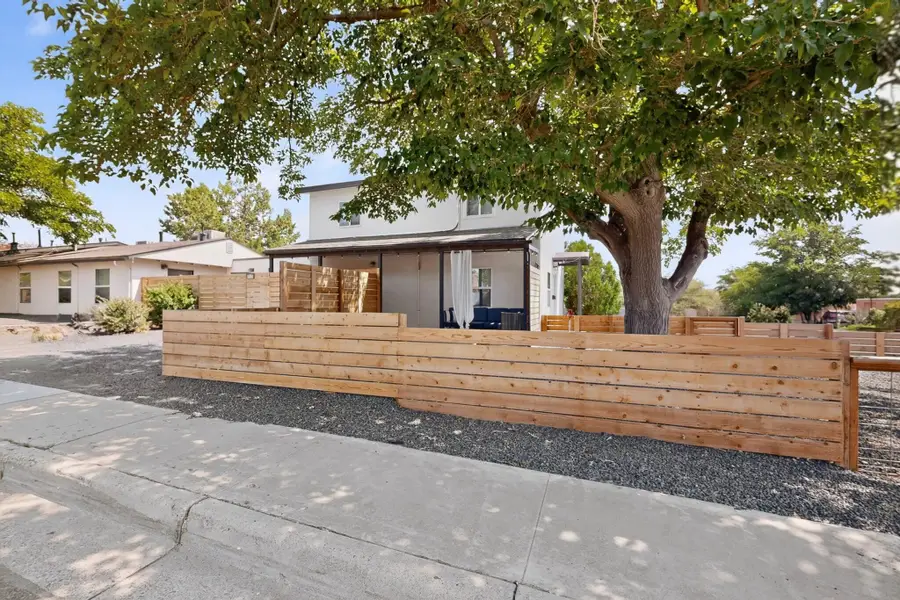622 Jefferson Street Ne, Albuquerque, NM 87110 - #3