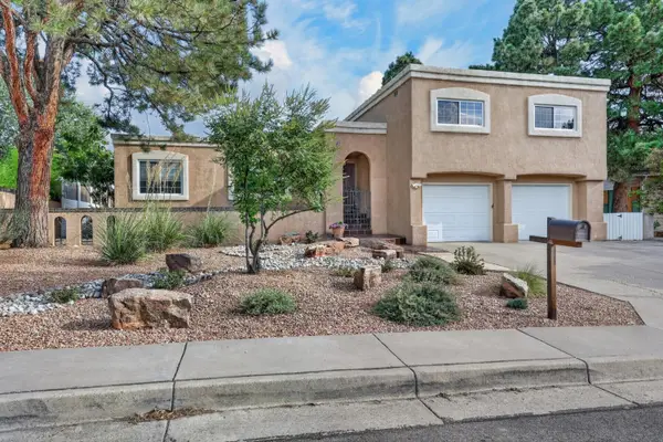 7916 Charger Trail Ne, Albuquerque, NM 87109