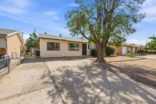 308 Espejo Street Ne, Albuquerque, NM 87123