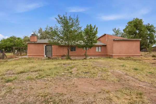 1928 Doris Place Ne #1, Los Lunas, NM 87031