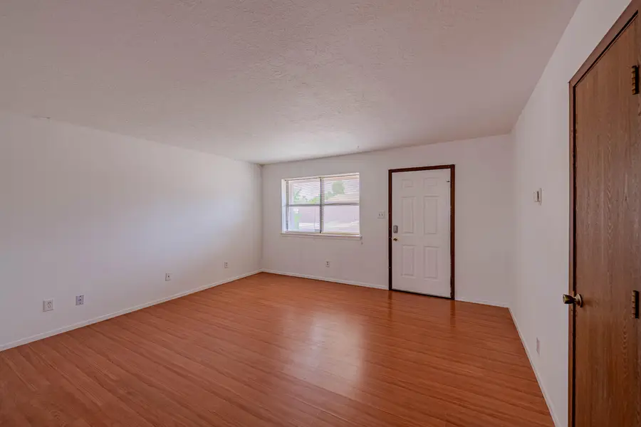 337 Los Pinos Road, Bernalillo, NM 87004 - #2