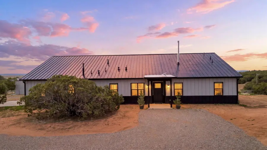 8 S Horton Road, Edgewood, NM 87015 - #2
