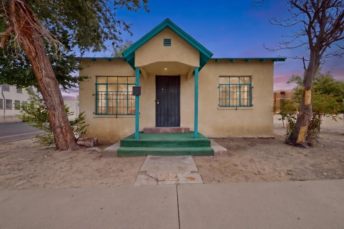 121 Arno Street Se, Albuquerque, NM 87102 - #1