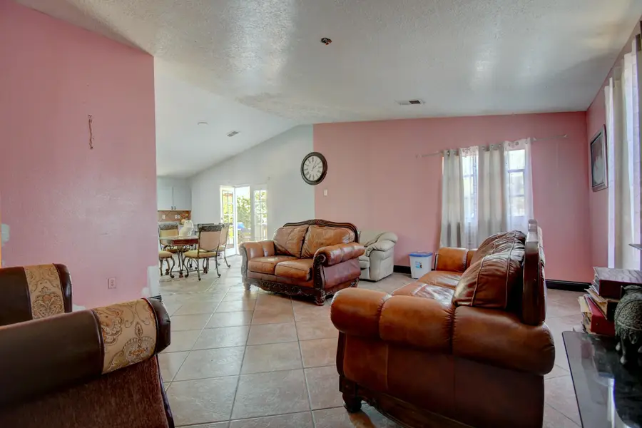2305 Desert Wood Drive Sw, Albuquerque, NM 87121 - #3