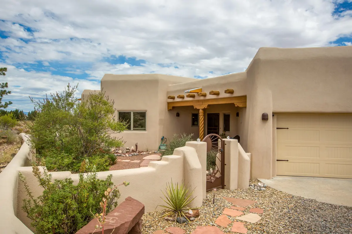 32 Petroglyph Trail, Placitas, NM 87043 - #1